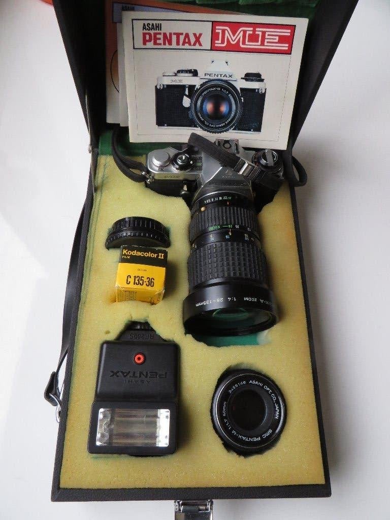 Pentax ME + Pentax zoomlens 28/135mm, Verzenden, Zo goed als nieuw, Spiegelreflex, Pentax