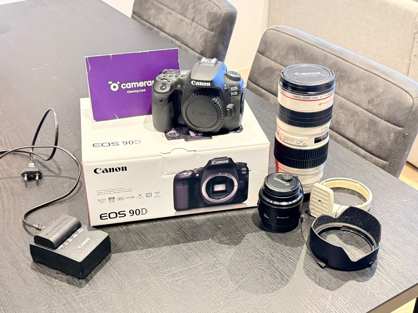 Canon 90D met 70-200 L en 50mm portretlens doos aanwezig, Spiegelreflex, Accu, Canon, Ophalen of Verzenden