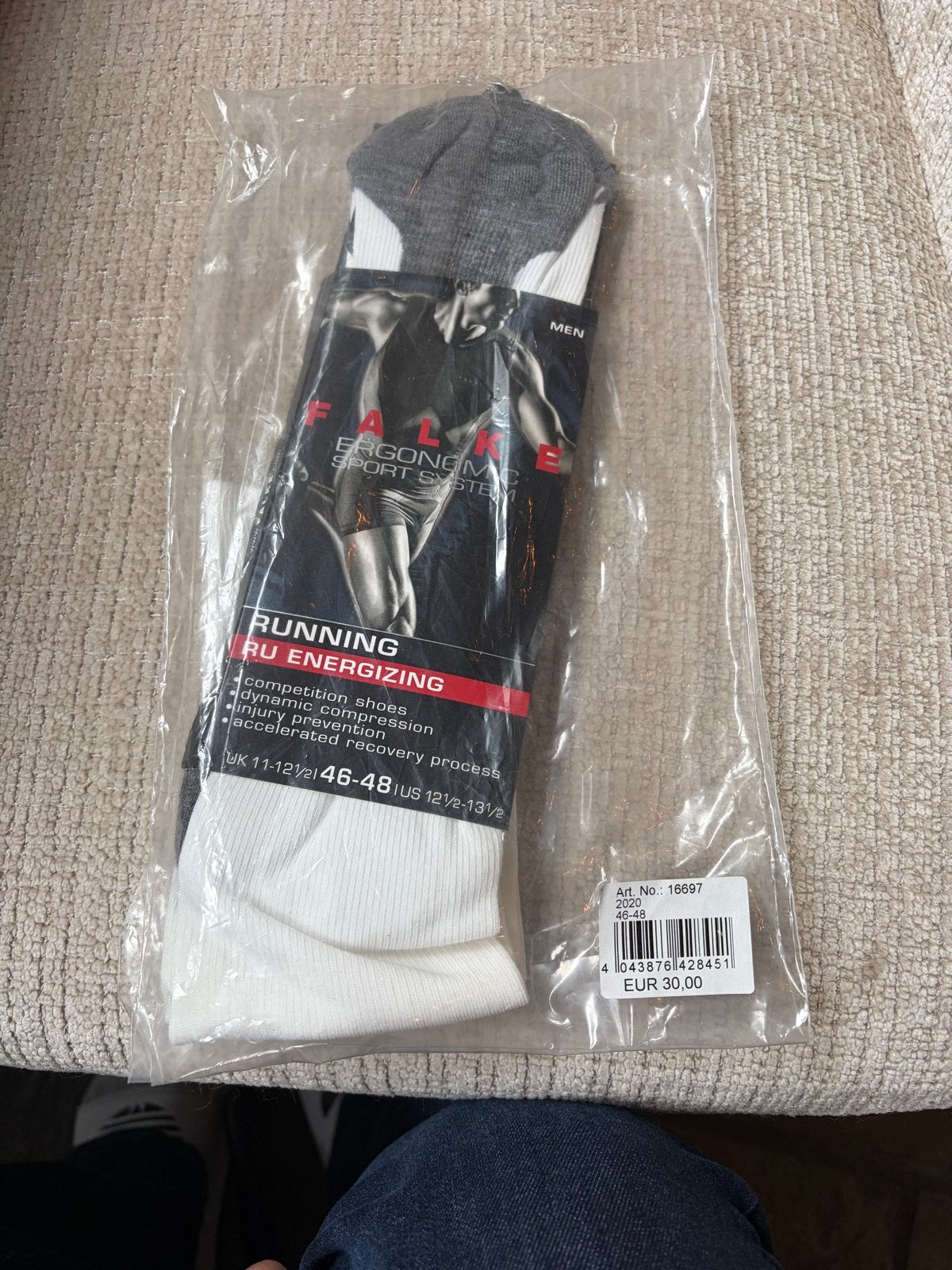 Falke RU Energizing hardloopsokken - Maat 46-48, Ophalen of Verzenden, Nieuw, Maat 43 t/m 46, Wit