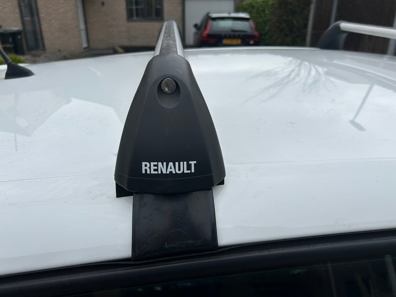 Dakdragers Renault Clio IV, Ophalen, Zo goed als nieuw