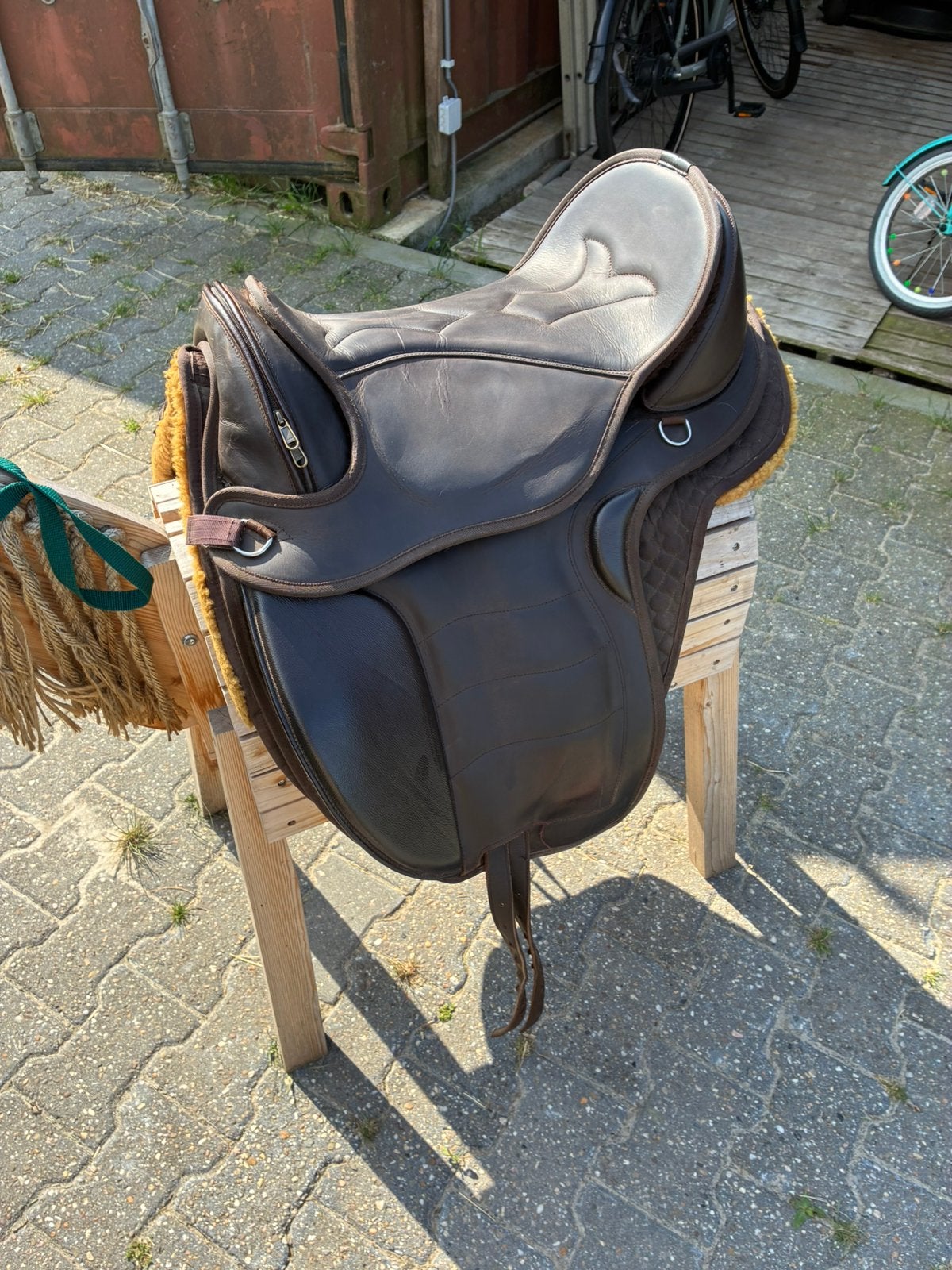 Edix zadel met zadelpad boomloos bruin, Ophalen, Zo goed als nieuw