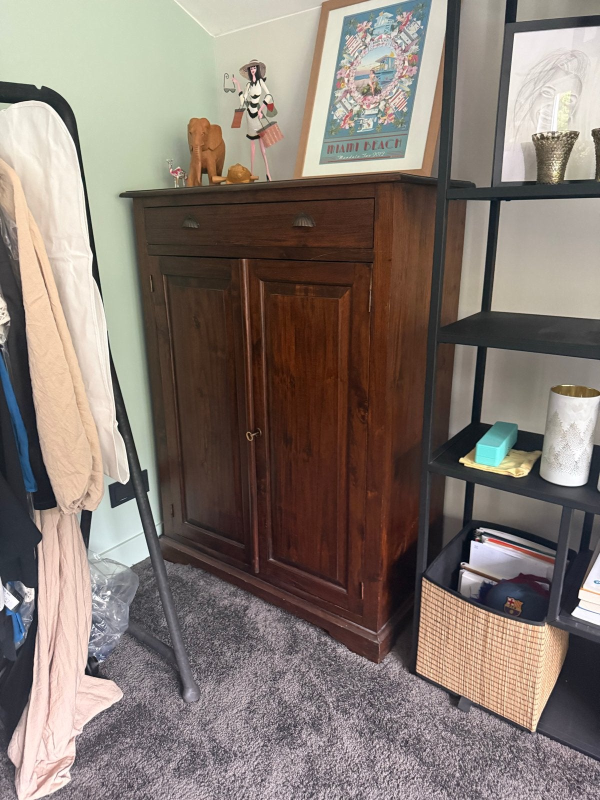 Houten kast met lade en 2 klapdeurtjes - 130x95x47 cm, Ophalen, Gebruikt