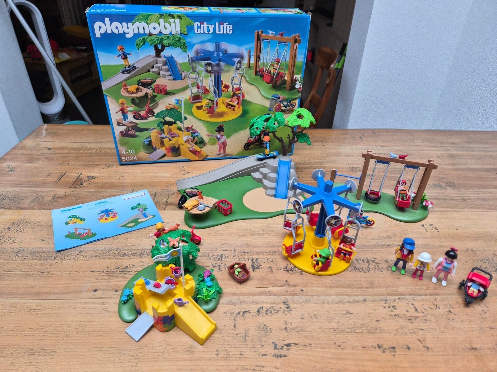 Playmobil City Life 5024 Speeltuin met Draaimolen, Ophalen of Verzenden, Gebruikt