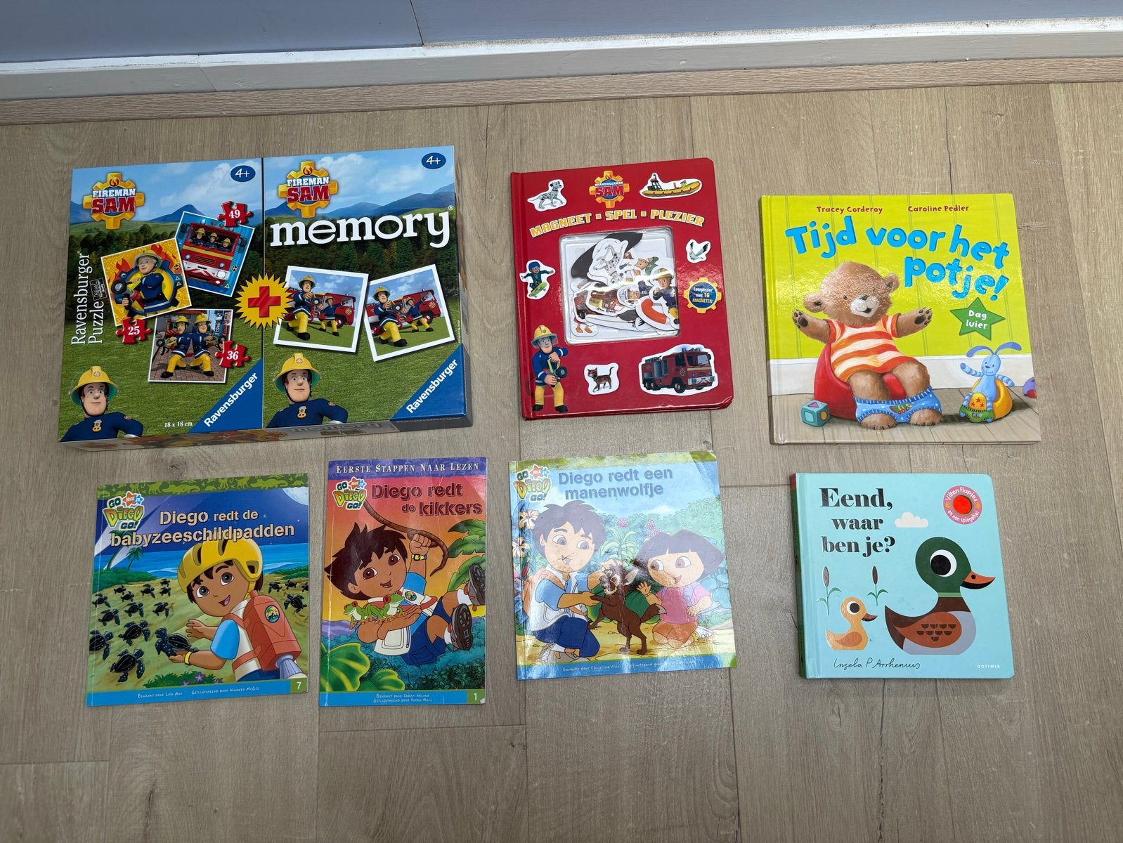 Kinderboeken en Ravensburger Puzzel/Memory Set, Boeken, Kinderboeken | Baby's en Peuters, Ophalen, Gelezen, 2 tot 3 jaar