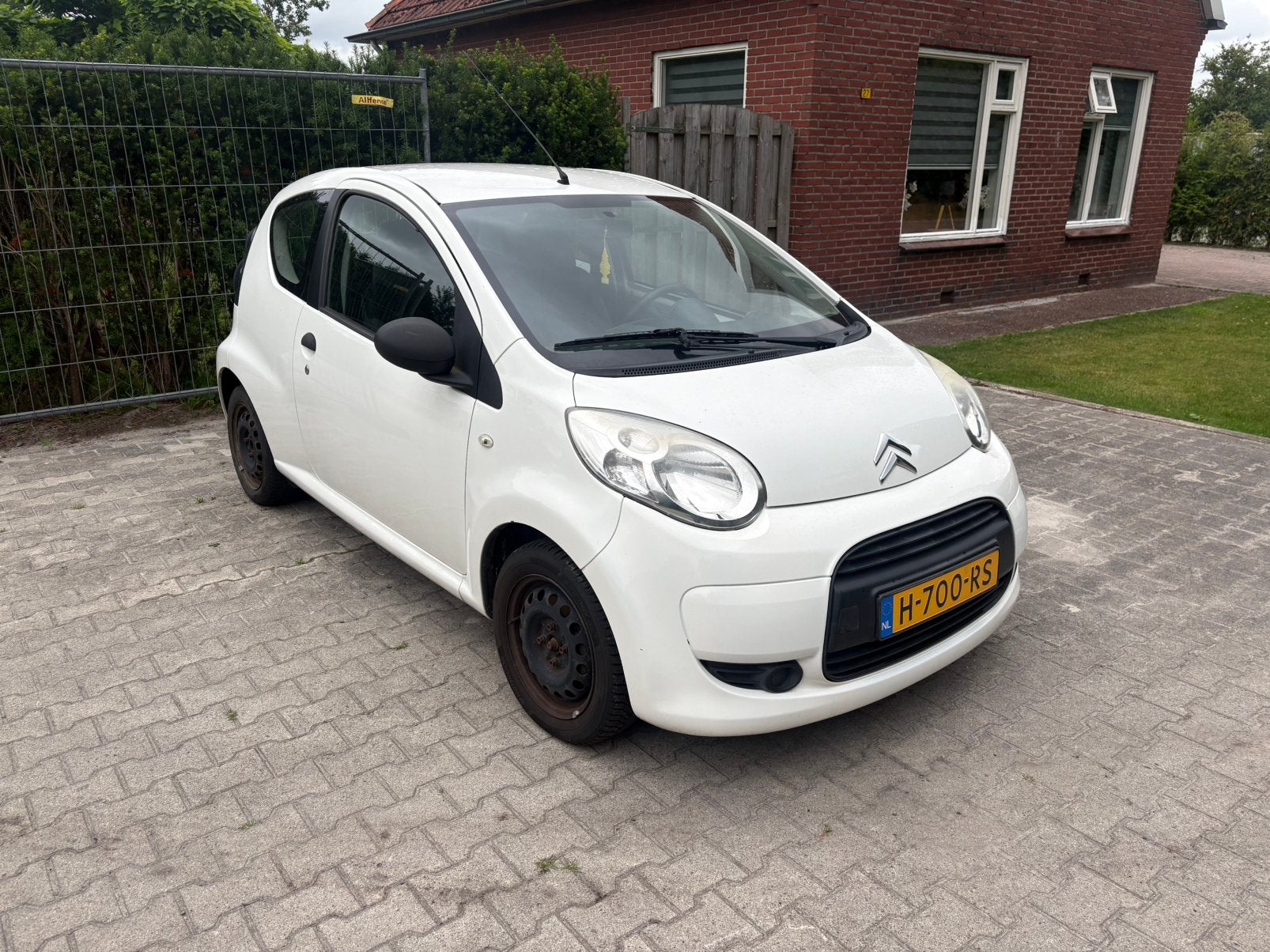 Citroën C1 1.0 3-DRS 2011 Wit, Auto's, Voorwielaandrijving, 4 stoelen, C1, Handgeschakeld