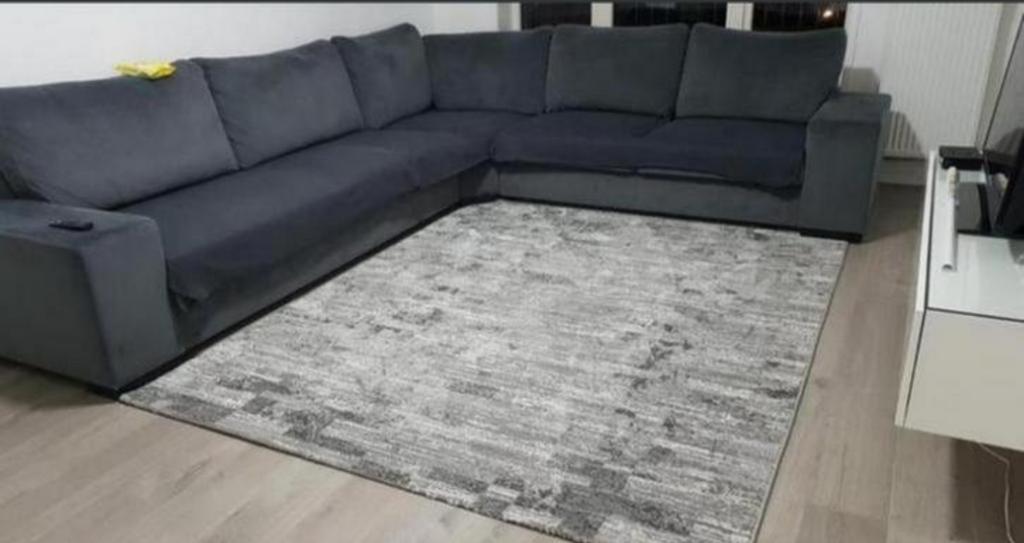 Tapijt 2.00 x 3.00 cm, 200 cm of meer, Zo goed als nieuw, Rechthoekig, 50 tot 100 cm