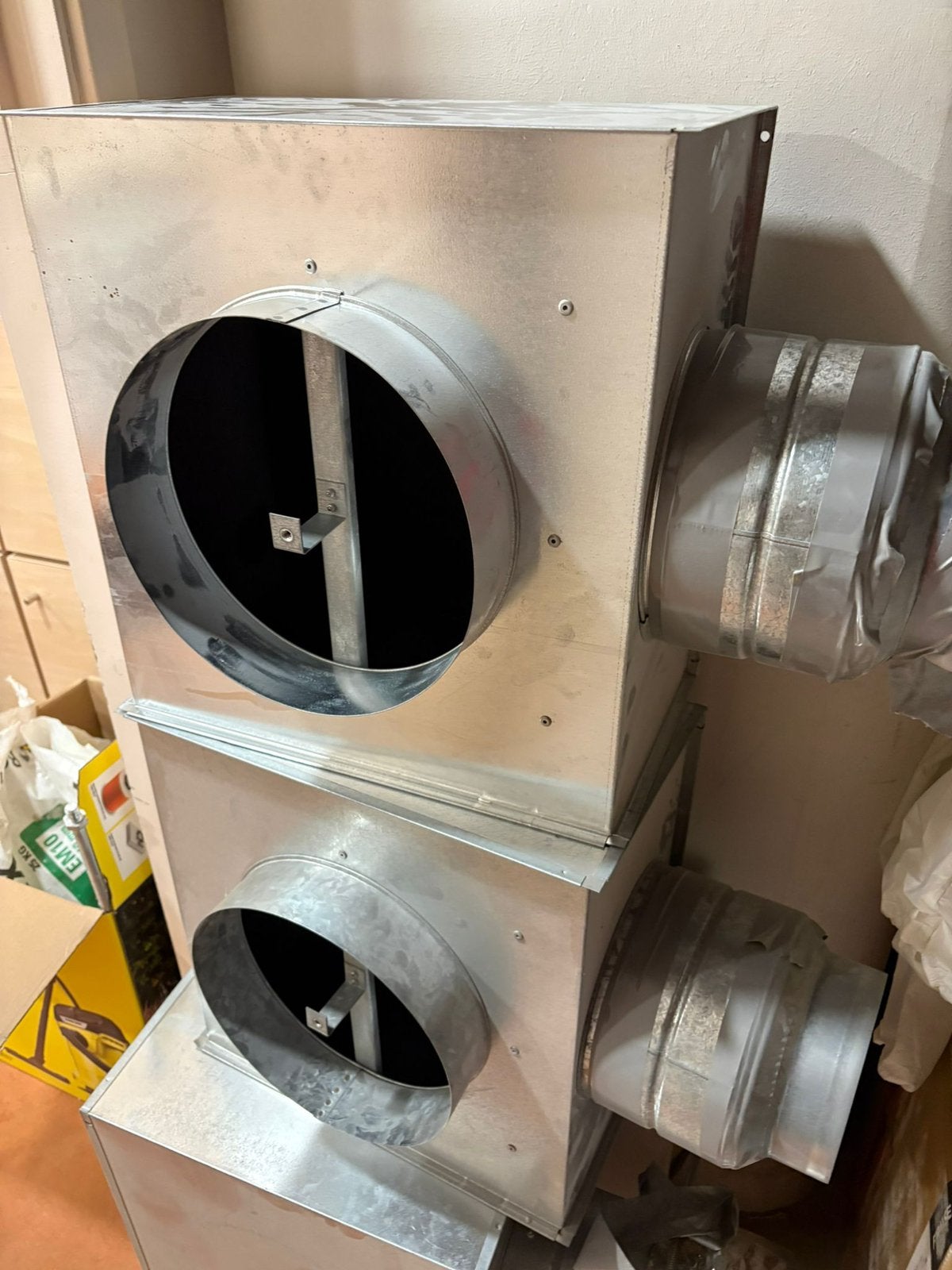 Ventilatie aansluitkast/plenumbox met regelklep, Doe-het-zelf en Verbouw, Ventilatie en Afzuiging, Ophalen, Zo goed als nieuw