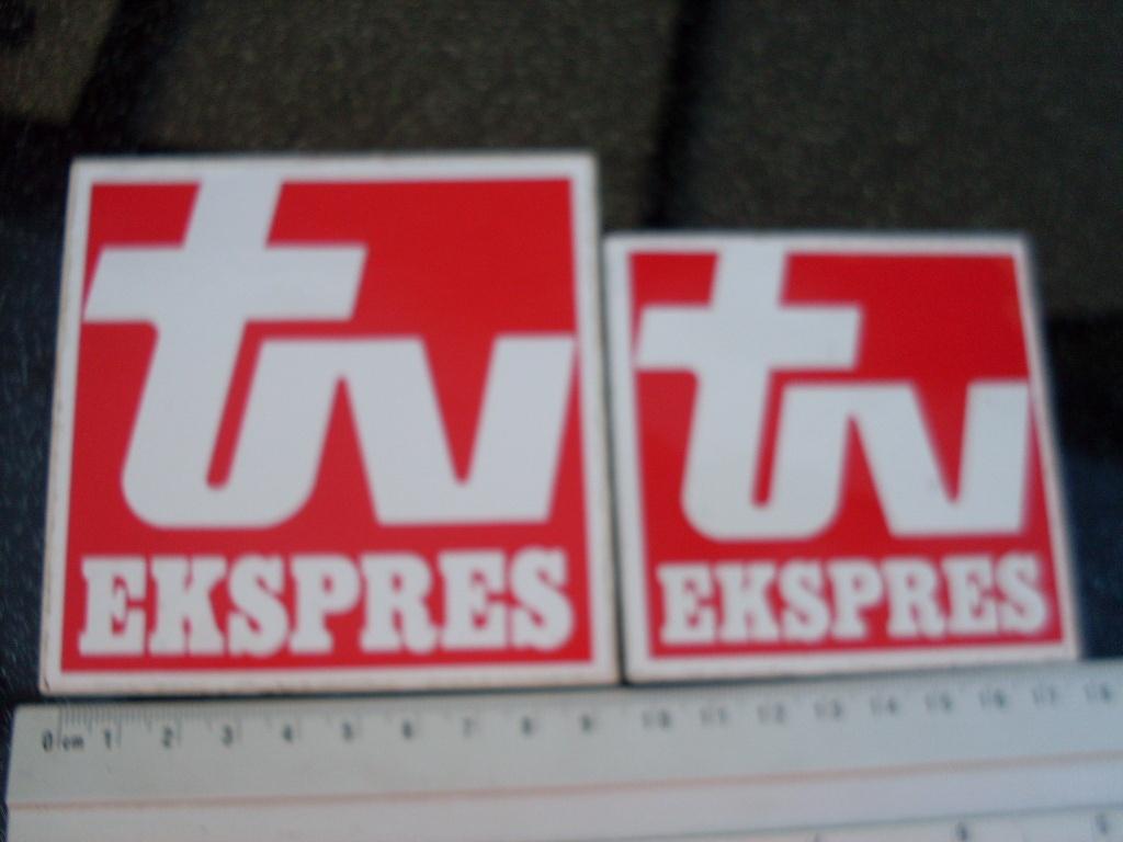 2x sticker TV ekspres logo, Verzamelen, Stickers, Zo goed als nieuw, Bedrijf of Vereniging, Verzenden
