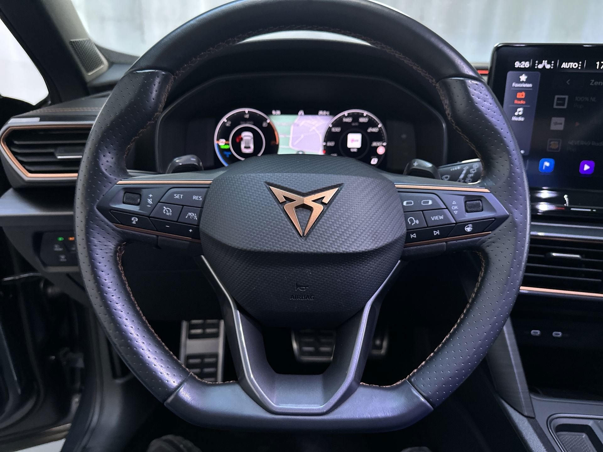 Cupra Formentor 1.4 e-Hybrid VZ 245pk Copper Edition LED Cam, Dealer onderhouden, Gebruikt, 4 cilinders, Leder en Stof