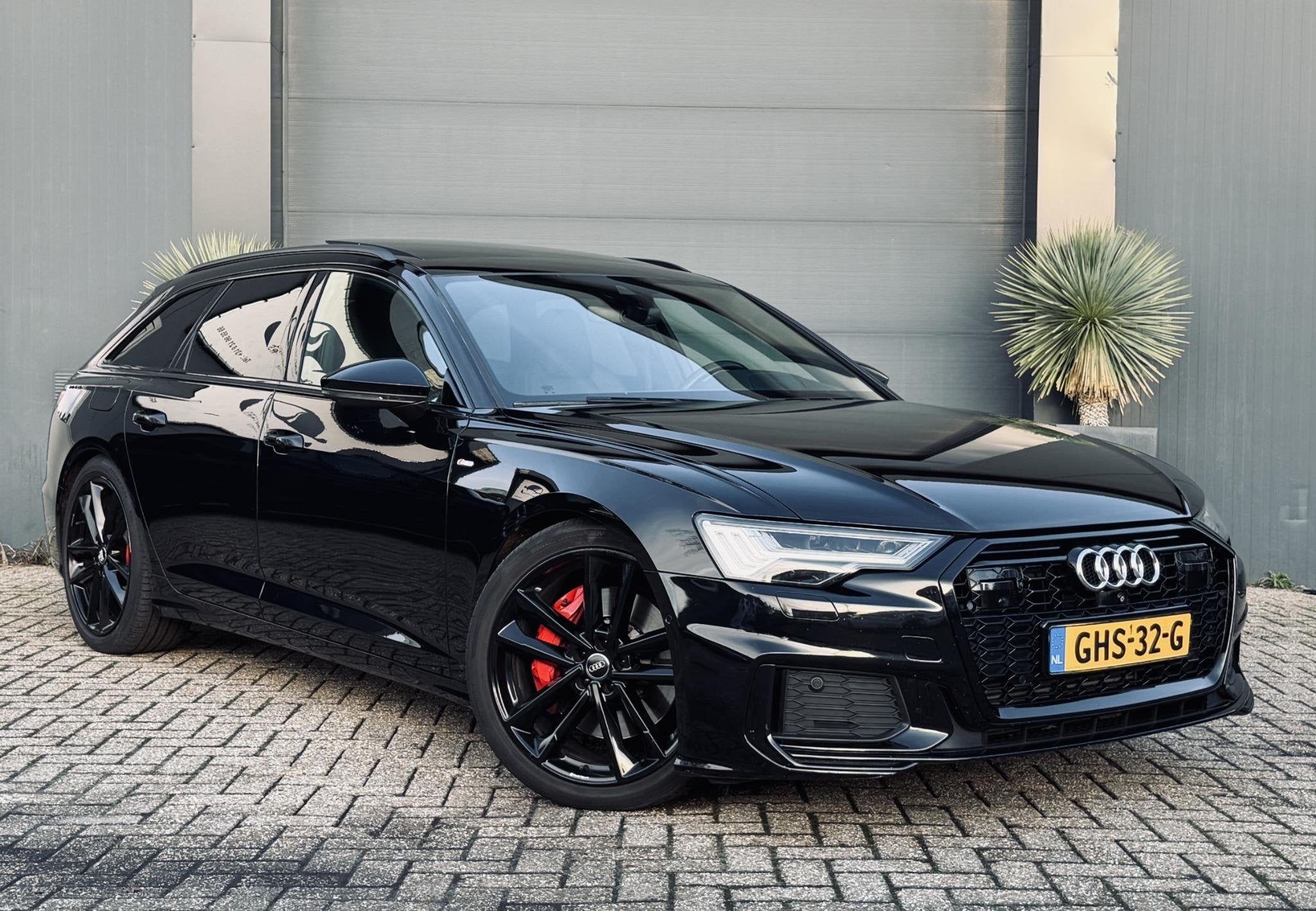 Audi A6 Avant 55 TFSI e quattro Competition, Automaat, Gebruikt, Zwart, Plug-in hybride