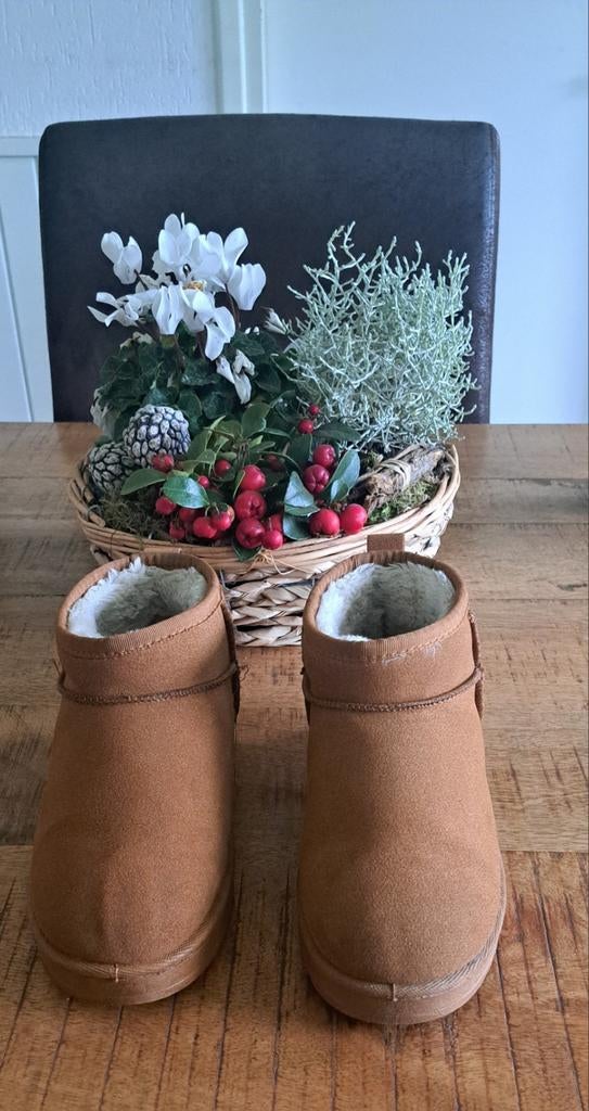 Warme schoenen, enkel laars, maat 35 / 36 ZGAN, Kinderen en Baby's, Kinderkleding | Schoenen en Sokken, Meisje, Overige typen