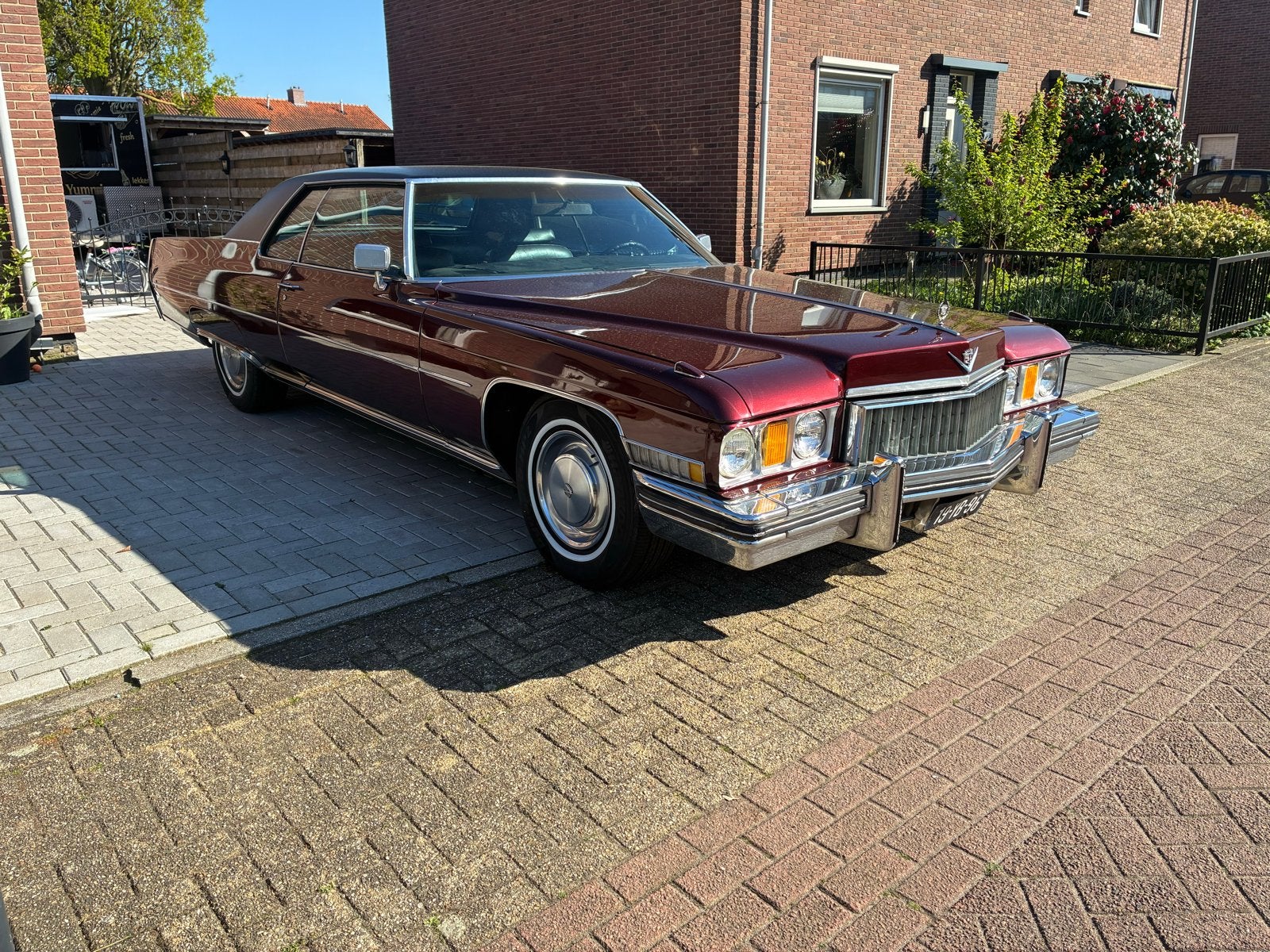 Cadillac Coupe de Ville 7.7 AUT 1973 Rood, Auto's, Cadillac, Automaat, 190 pk, Coupe de Ville, Particulier