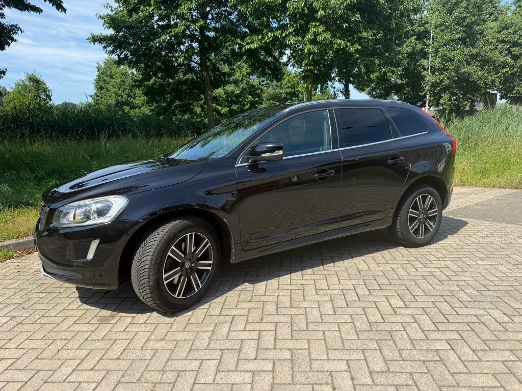 Volvo XC60 2.0 D3 2017 Zwart, Auto's, Voorwielaandrijving, Zwart, 4 cilinders, 1969 cc