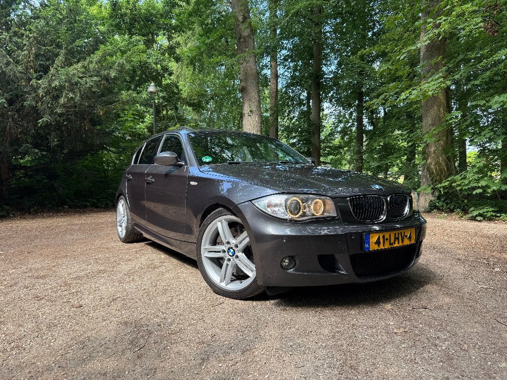 BMW 130i E87 LCI M-Sport | Youngtimer, Achterwielaandrijving, Zwart, Leder en Stof, 2996 cc
