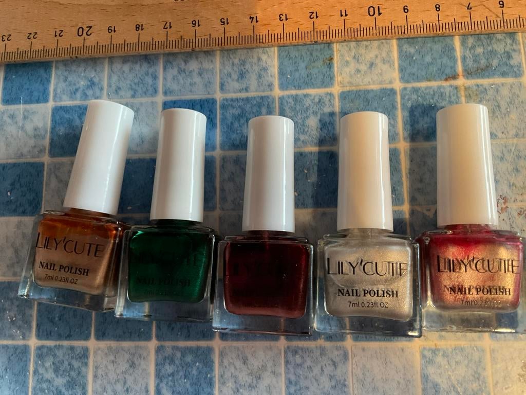 Nagellak,  5 flesjes 1 x gebruikt, Ophalen of Verzenden, Gebruikt