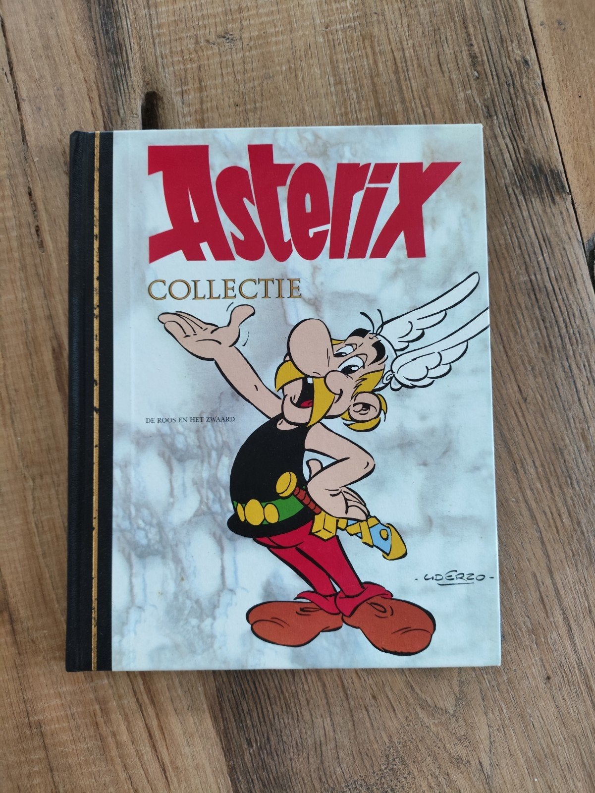 Asterix - De Roos en het Zwaard - Hardcover Collectie, Boeken, Eén stripboek, Ophalen of Verzenden, Zo goed als nieuw
