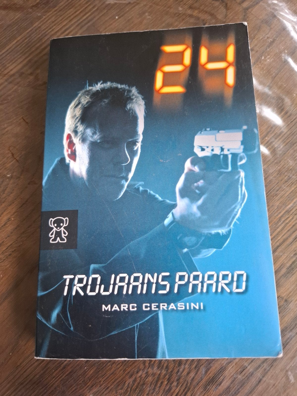 24: Trojaans Paard - Marc Cerasini (Boek), Boeken, Ophalen of Verzenden, Gelezen, Marc Cerasini