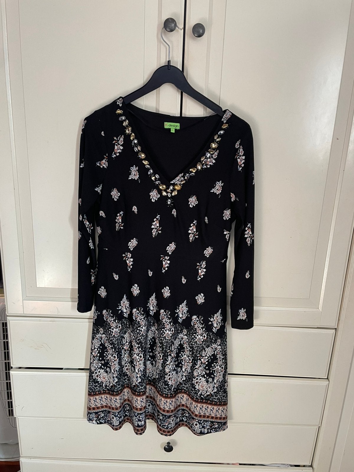 K design jurk L, Kleding | Dames, Verzenden, Zwart, Maat 42/44 (L), Nieuw
