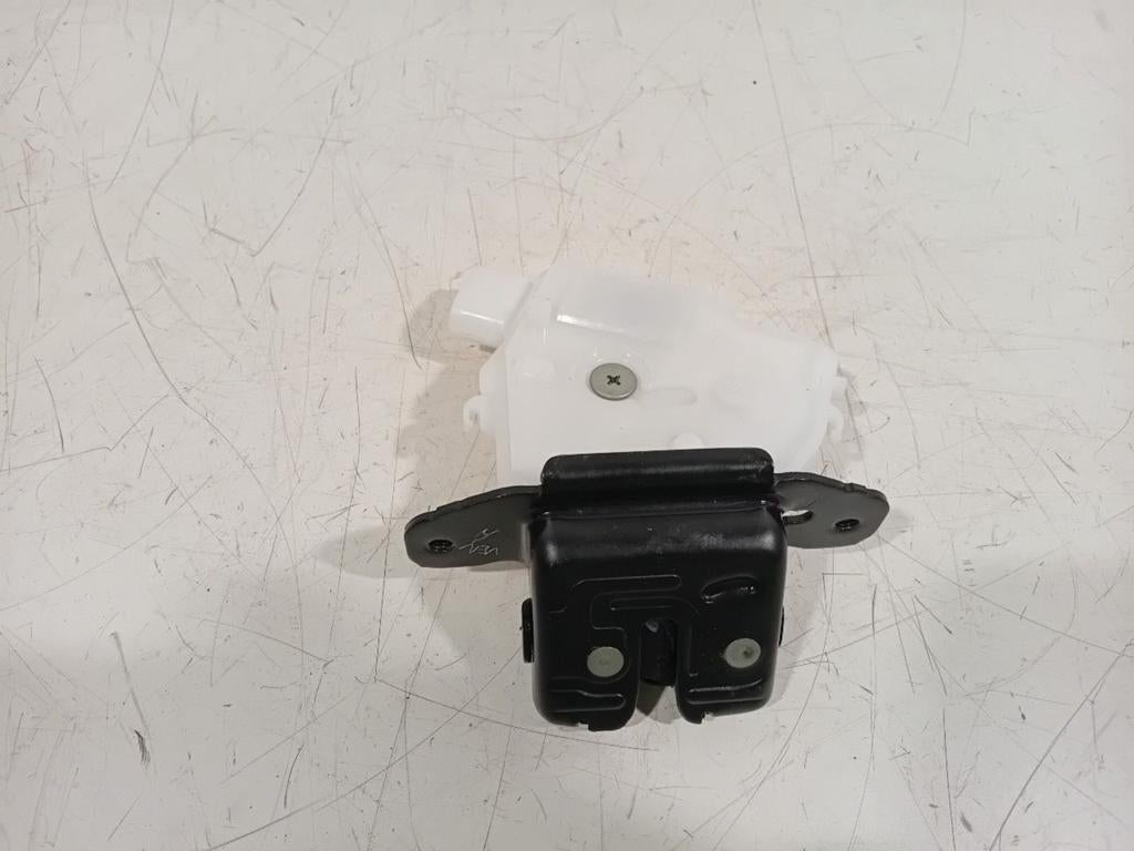 Slot mechaniek kofferdeksel achterklep elektrisch Toyota Ayg, Auto-onderdelen, Onderdelen@venauto.nl, Van der Ven Autorecycling B.V.