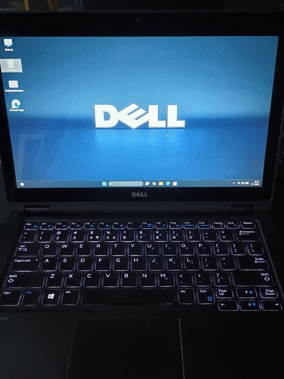 Dell 2 in 1 met touchscreen Win 11, 2 tot 3 Ghz, Qwerty, DELL Latidude, 8 GB