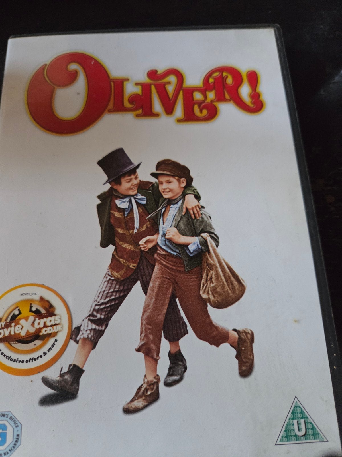Oliver, Alle leeftijden, Ophalen of Verzenden, Zo goed als nieuw