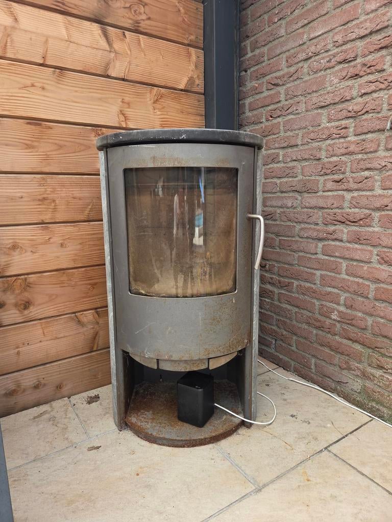 Mooie speksteen houtkachel met schoorsteen, Huis en Inrichting, Kachels, Ophalen, Gebruikt, Houtkachel, Vrijstaand