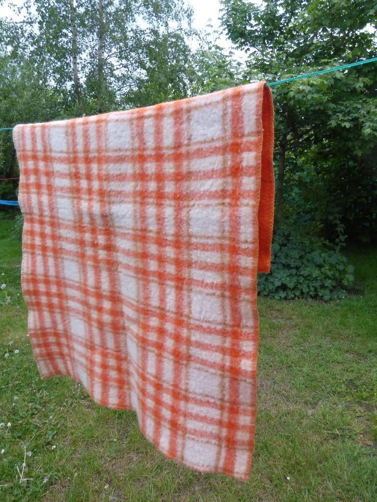 Warm wollen ledikantdekentje, Ophalen, Gebruikt, 100 cm of meer, Deken