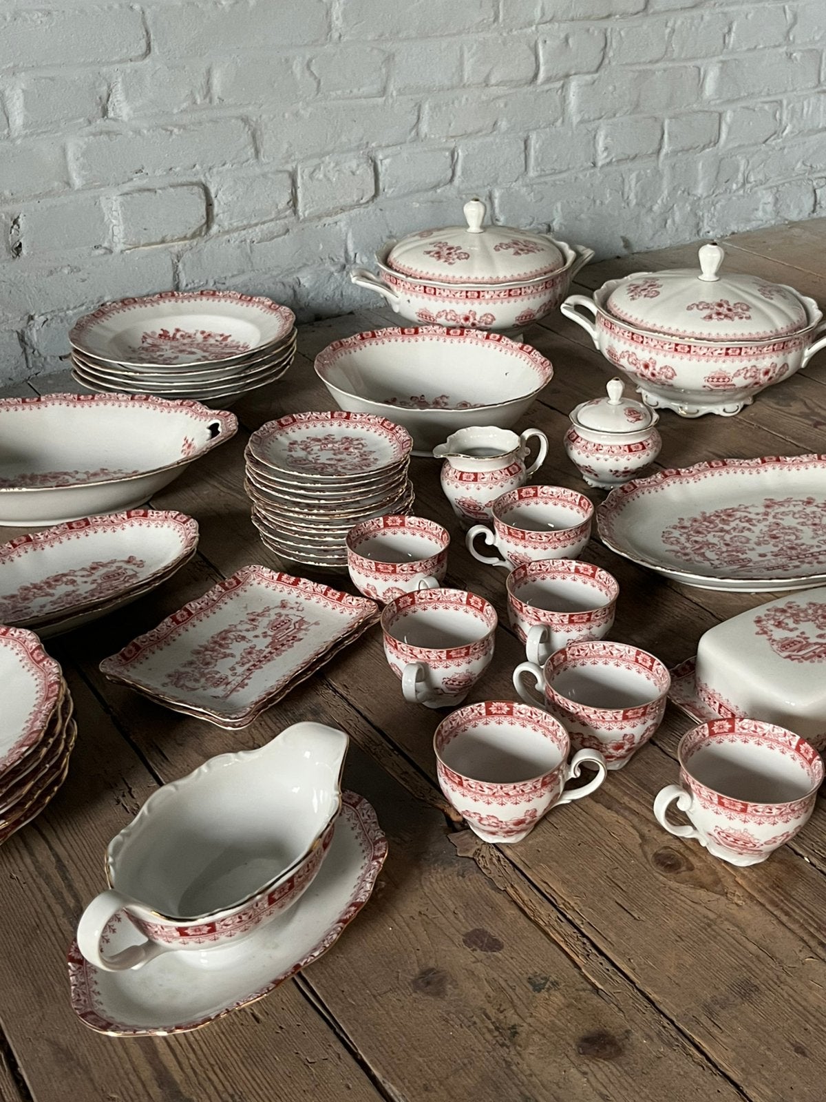 Vintage Seltmann Weiden servies "Theresia Rood", Ophalen
