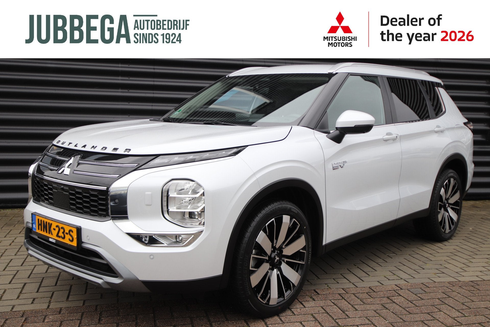 Mitsubishi Outlander 2.4 PHEV Business Edition 1e Eig. Afn., Automaat, 4 cilinders, 38 km/l, Wit