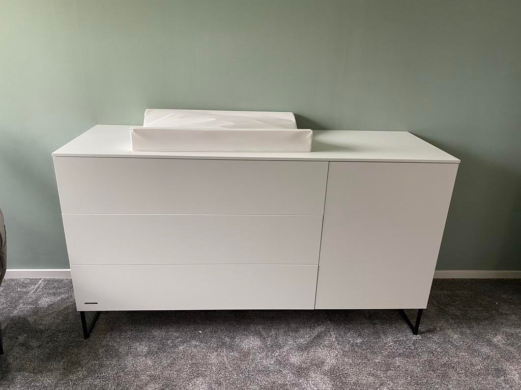 Ledikant en commode XL incl. matras - Kidsmill Intense II, Ophalen, Zo goed als nieuw, Jongetje of Meisje