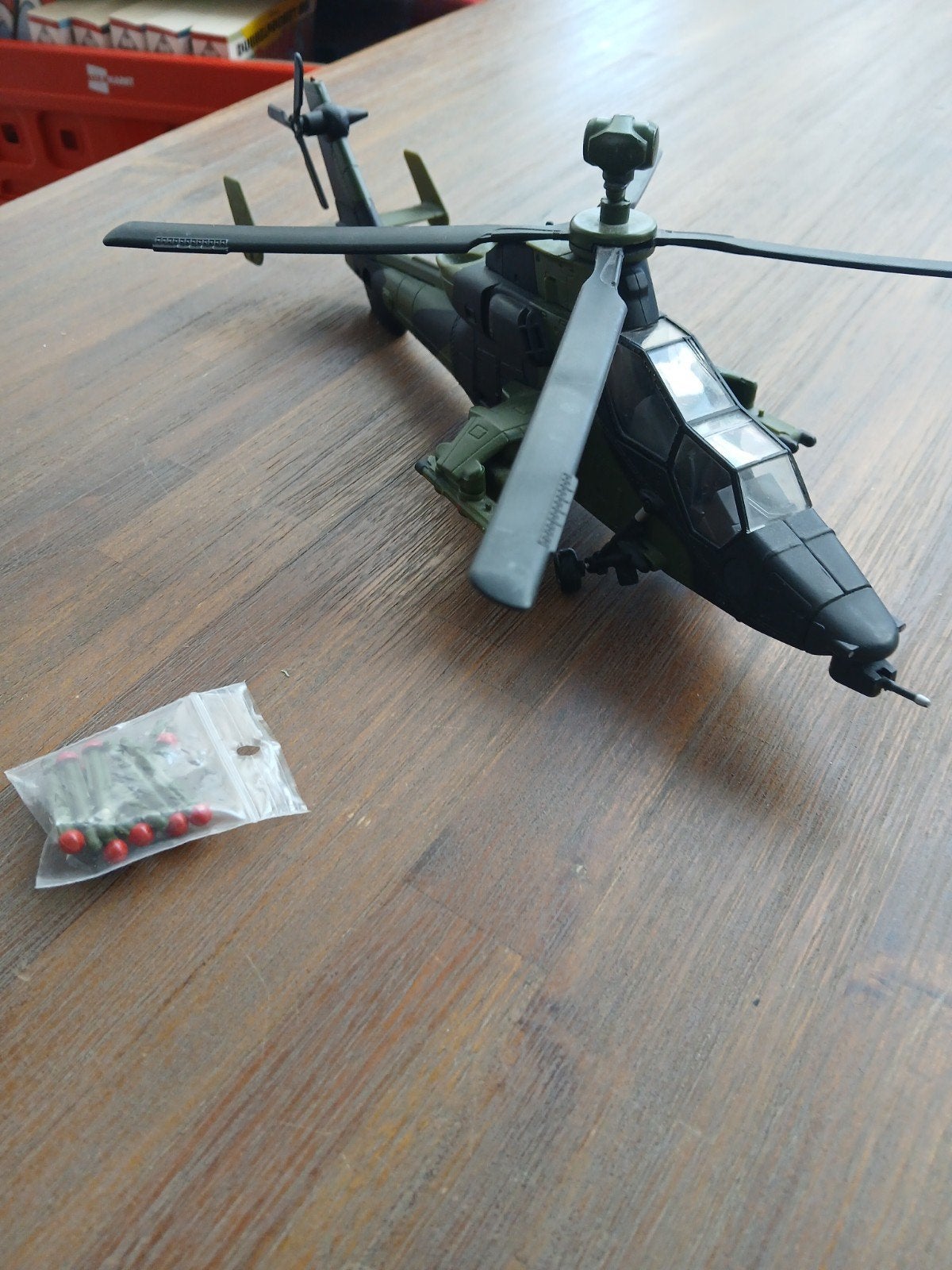 siku apache   siku 4912., Hobby en Vrije tijd, Helikopter, Zo goed als nieuw, Groter dan 1:72, Ophalen