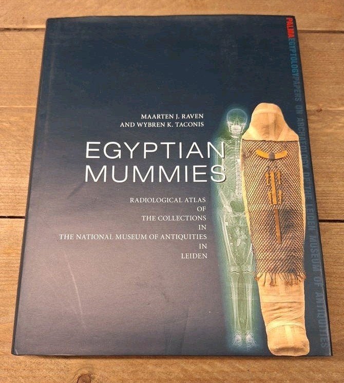 Egyptian Mummies: Radiologisch Atlas - Rijksmuseum Leiden, Ophalen of Verzenden, 20e eeuw of later, Zo goed als nieuw, Maarten J. Raven en Wybren K. Taconis