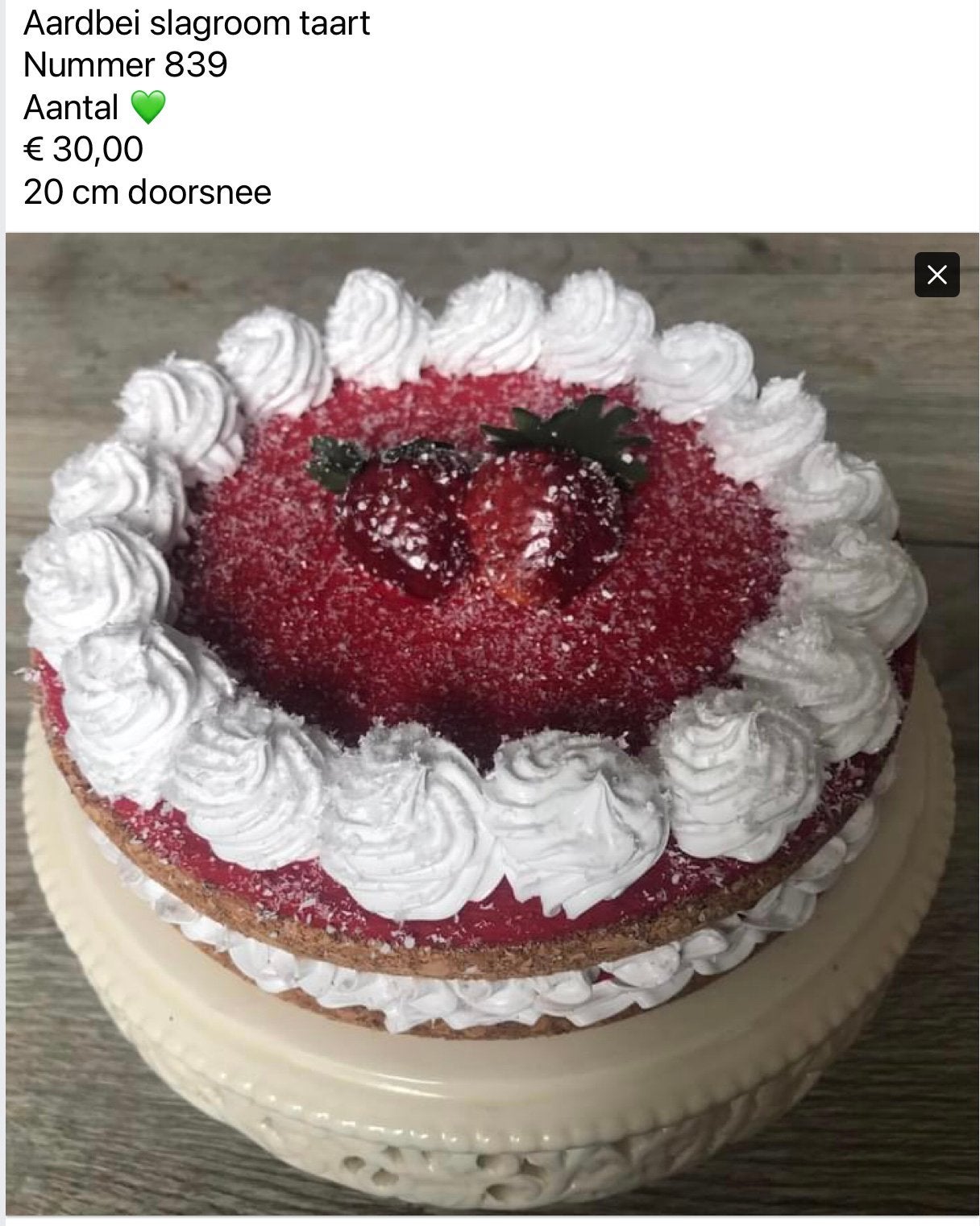 Div decoratie nep taart, taarten deel 1, Ophalen, Zo goed als nieuw