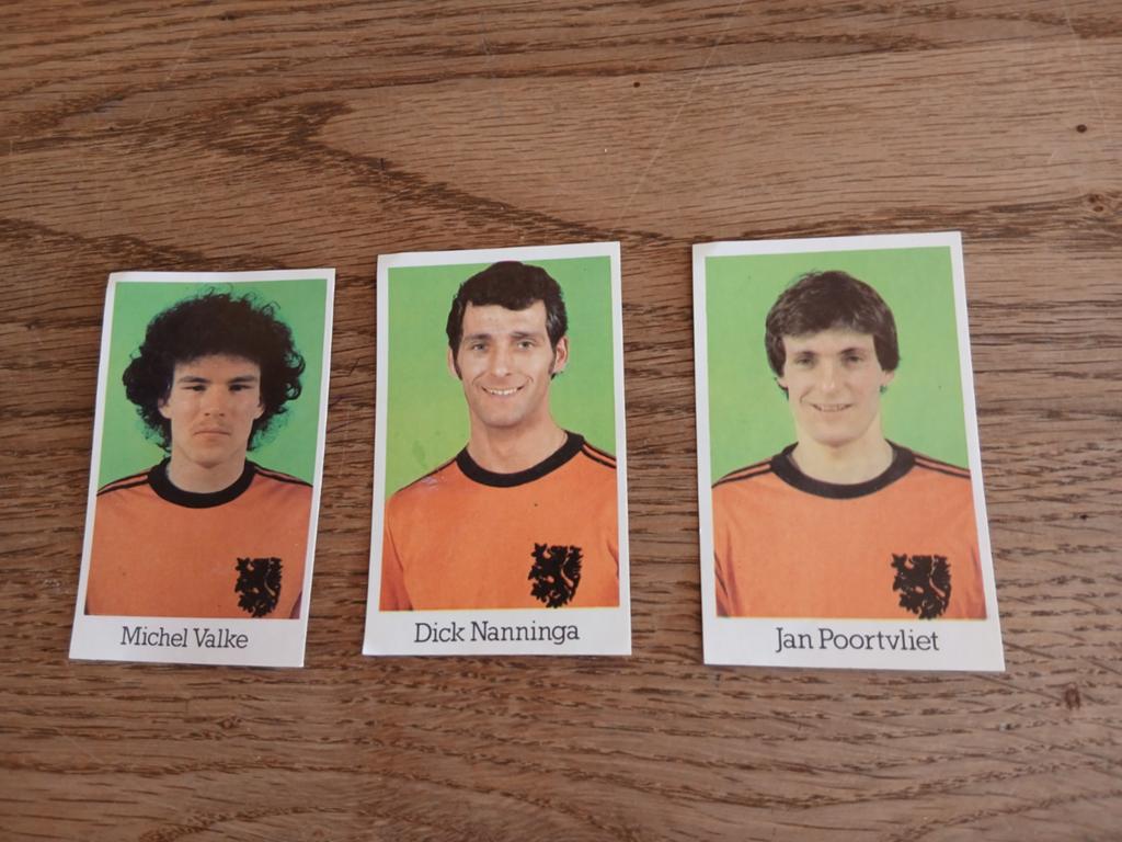 Hema Voetbalplaatjes ., Ophalen of Verzenden