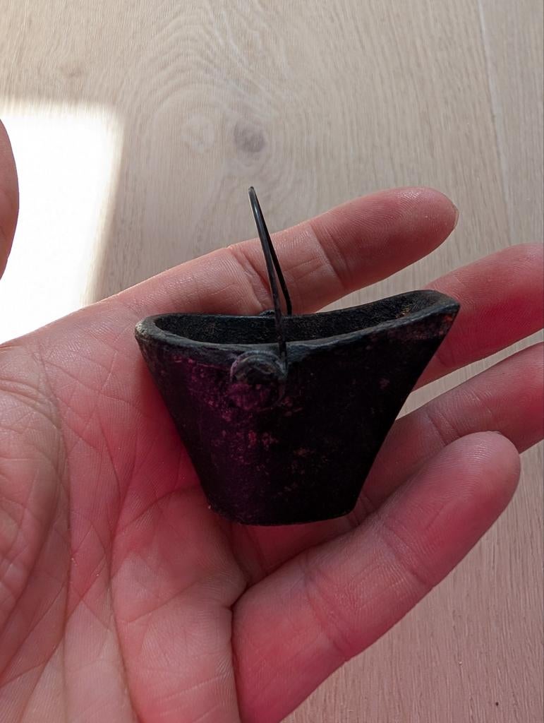 Miniatuur emmer voor poppenhuis - gietijzer, Ophalen of Verzenden