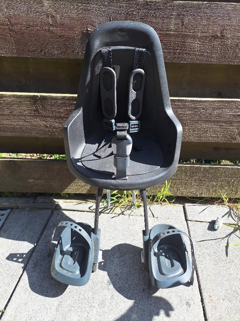 Fietsstoeltje inclusief windscherm, Ophalen, Bobike, Gebruikt, Voetsteuntjes