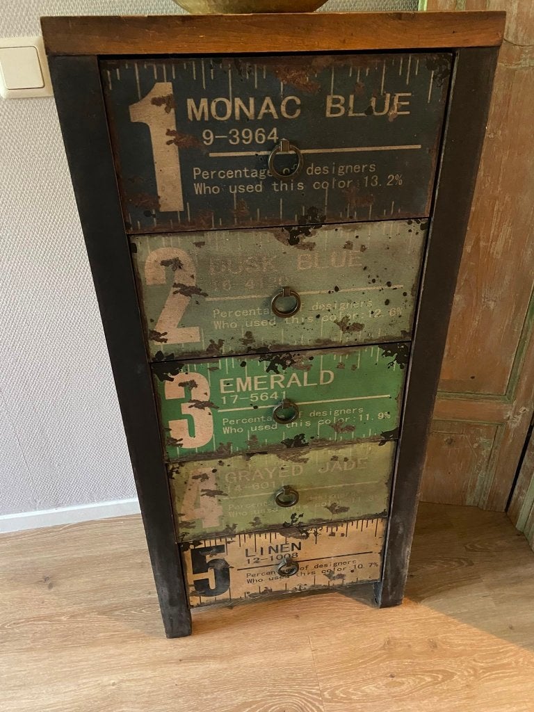 Industrieel vintage ladekastje, Ophalen, Minder dan 50 cm, 5 laden of meer, 100 tot 150 cm