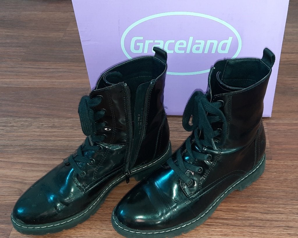 Graceland zwarte lakboots dames/meisjes mt 37, Zwart, Lage of Enkellaarzen, Ophalen of Verzenden, Zo goed als nieuw