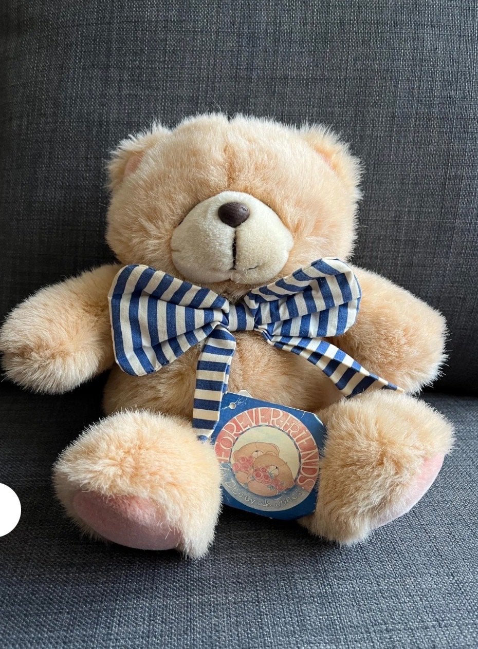 Forever Friends knuffelbeer met strik - Zo goed als nieuw, Overige merken, Overige karakters, Beer, Ophalen of Verzenden