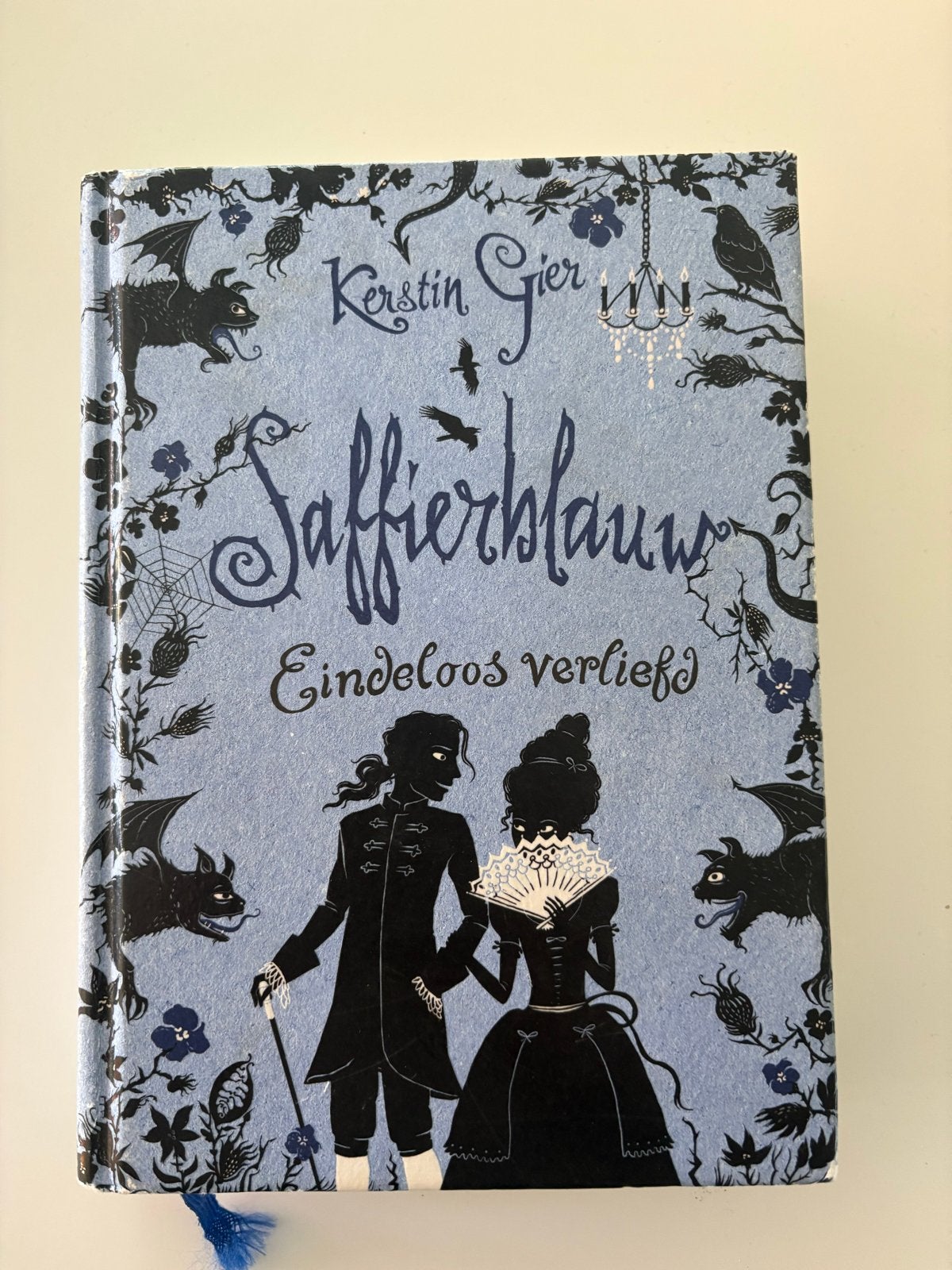 Saffierblauw - Eindeloos verliefd (Kerstin Gier), Ophalen of Verzenden, Zo goed als nieuw