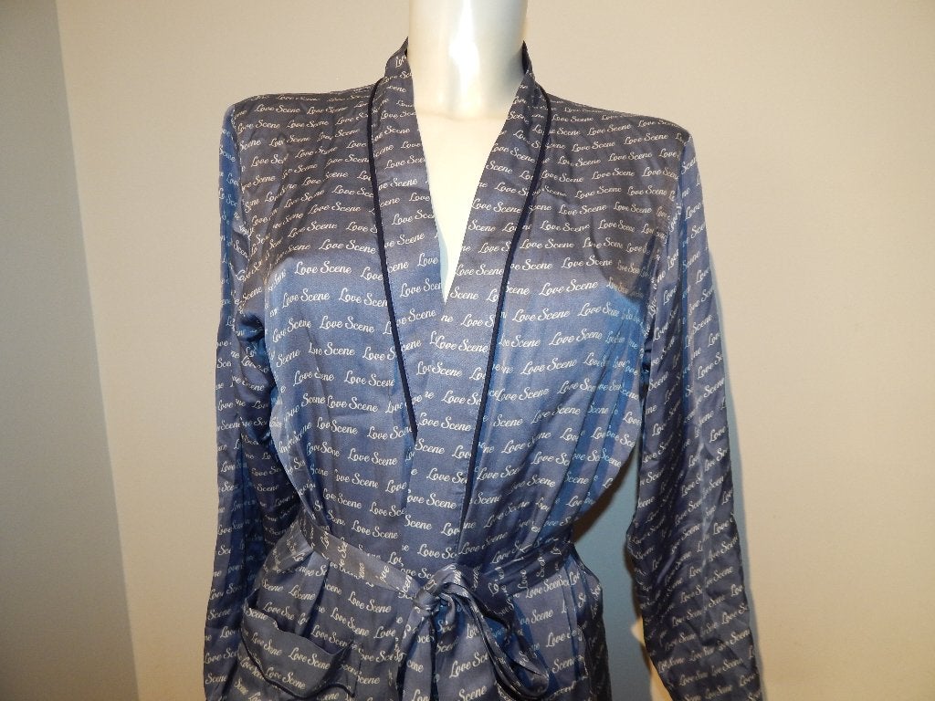 Love stories kimono ochtend jas satijn achtig print S/M, Kleding | Dames, Pyjama's, Love Stories, Verzenden, Zo goed als nieuw