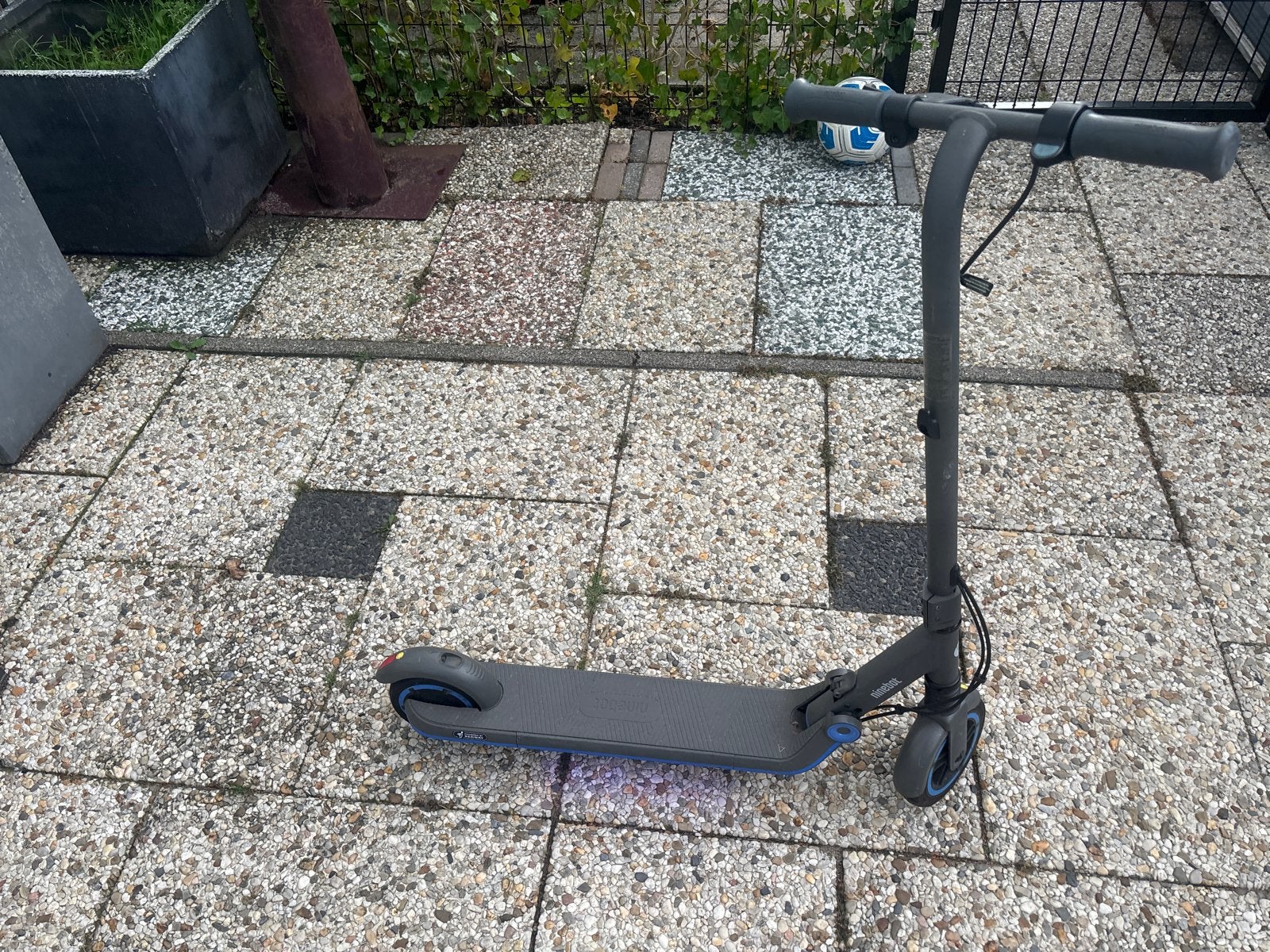 Ninebot KickScooter ZING E10 Elektrische Step 2 stuks, Fietsen en Brommers, Steps, Ophalen, Gebruikt, Elektrische step (E-scooter)
