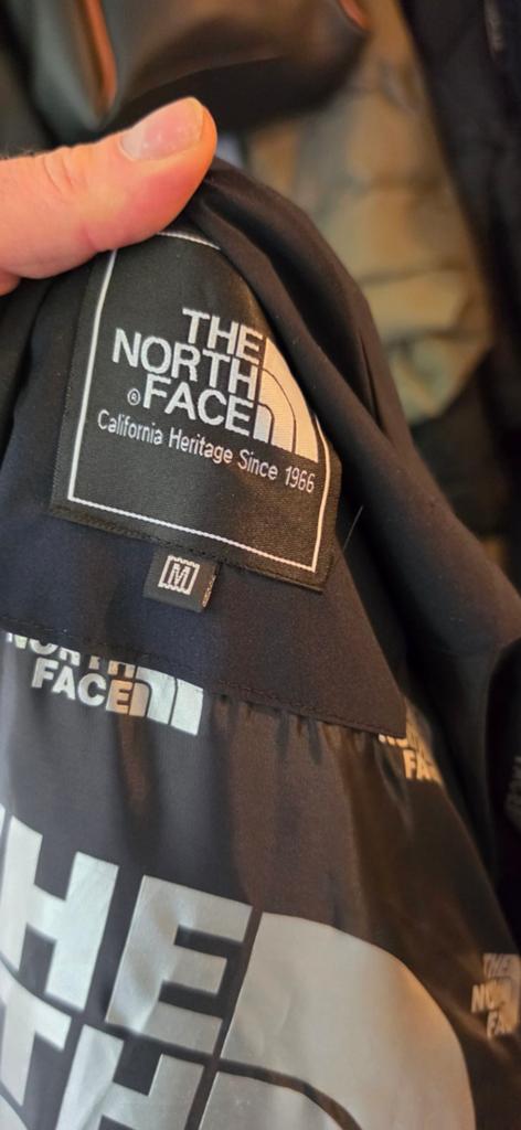 The North Face Puffer Jas Zwart Maat M, Kleding | Heren, Jassen | Winter, Maat 48/50 (M), Zwart, Nieuw, Ophalen of Verzenden