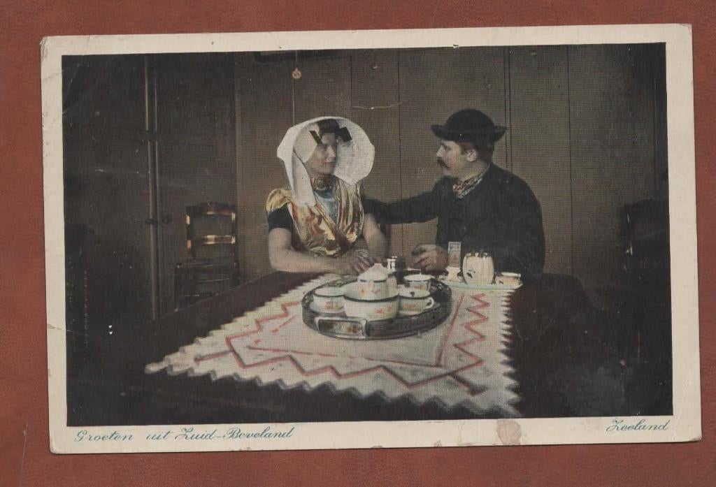 Zuid-Beveland - Klederdracht - Echtpaar aan tafel (Zd.Beve.), Verzenden, 1940 tot 1960, Gelopen, Zeeland