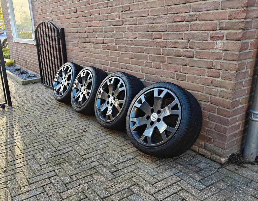 OPC velgen 17” vers gepoedercoat + winterbanden, Auto-onderdelen, Banden en Velgen, Ophalen, Velg(en), 17 inch, Winterbanden