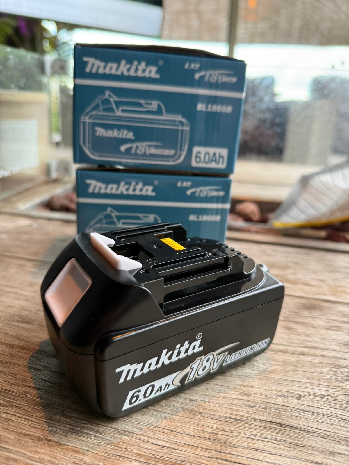 2 x Nieuwe Makita BL1860B accu's 18V 6.0Ah, Ophalen of Verzenden, Nieuw, Overige typen
