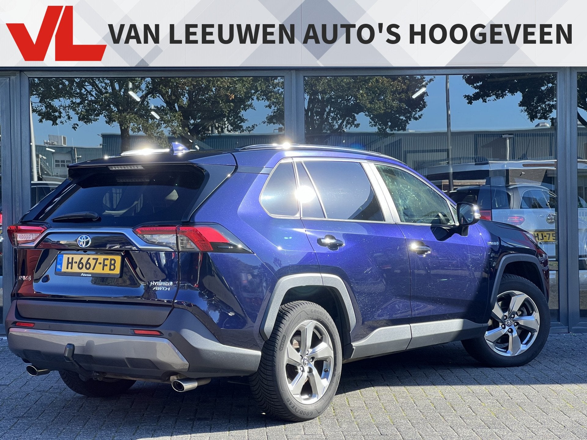 Toyota RAV4 2.5 Hybrid AWD Executive | Nieuw binnen | Fabrie, Automaat, Gebruikt, 4 cilinders, Blauw