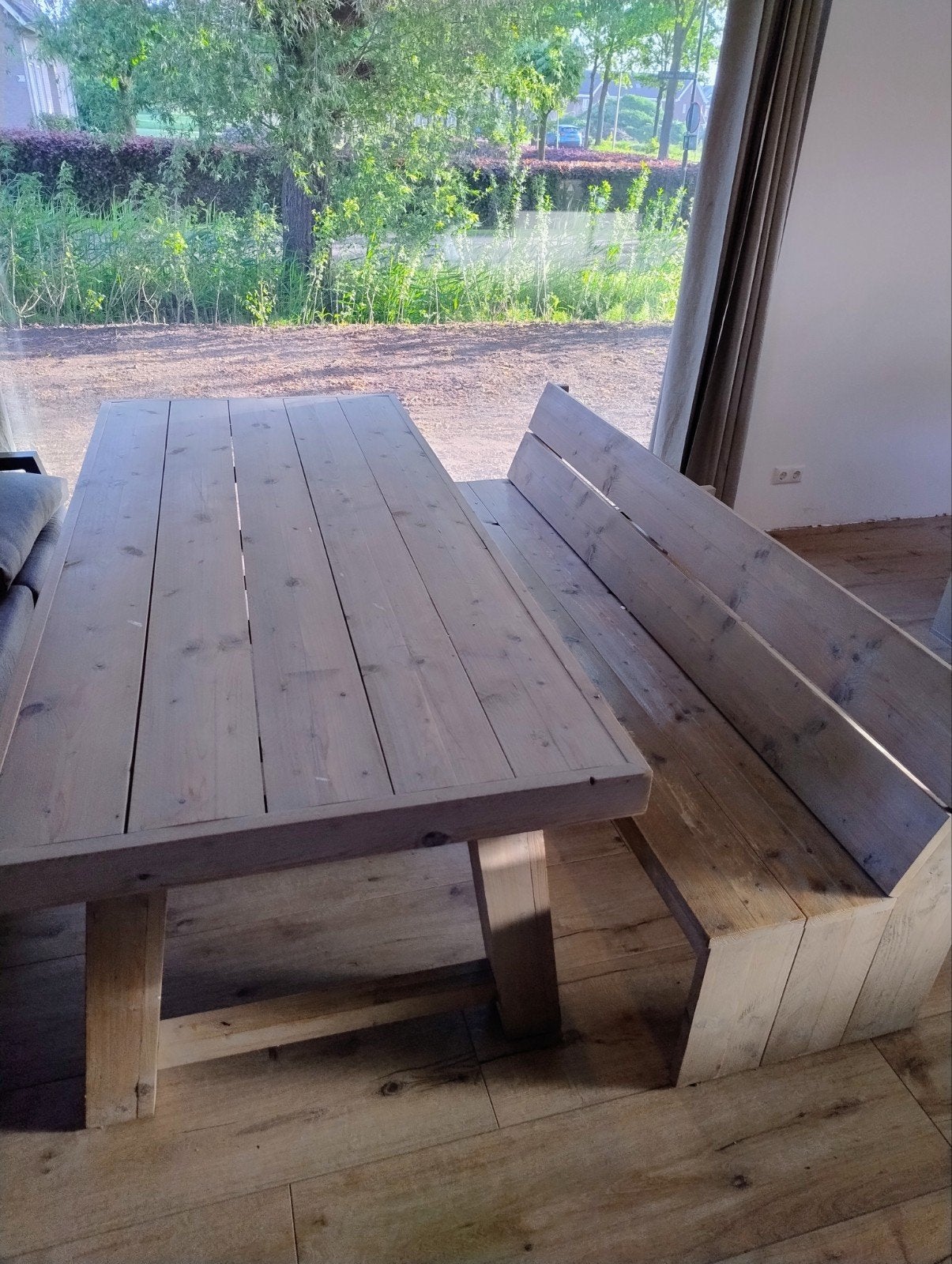 Steigerhouten eettafel met bank - Grey wash (220x98 cm), Huis en Inrichting, Ophalen, Gebruikt, Landelijk, Robuust, 200 cm of meer