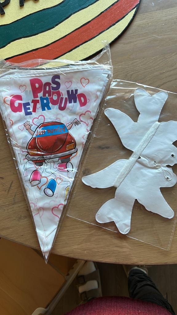 Pas Getrouwd Slinger & Duiven Decoratie Set, Ophalen of Verzenden, Nieuw, Versiering, Geboorte of Huwelijk