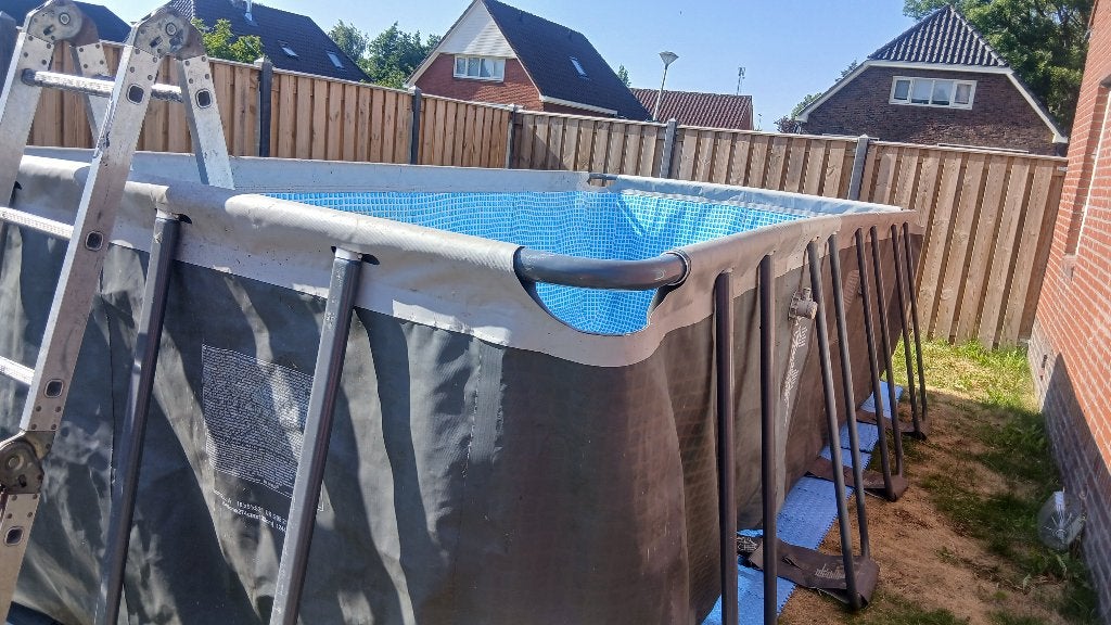 Groot Intex zwembad nu 275 inc toebehoren!, Gebruikt, 200 tot 300 cm, Rechthoekig, Ophalen